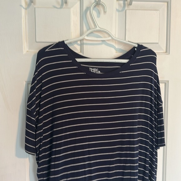 Time & Tru XL Navy and white stripes tunic tee - Picture 2 of 3